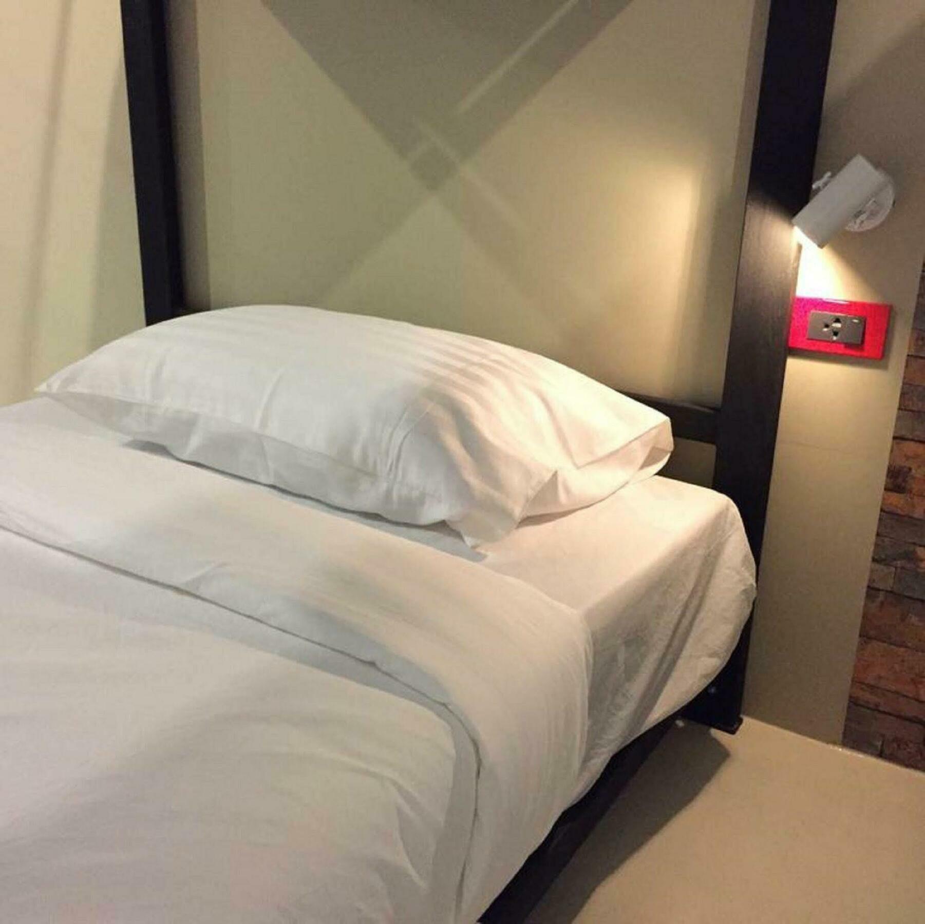 Pi Coco Hostel Chaweng Plajı Dış mekan fotoğraf